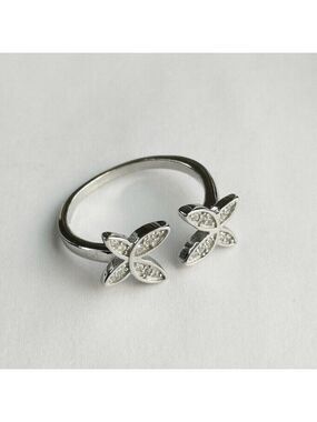 Two Butterflies Ring in CZ and Sterling Silver size 7